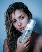PIANKA DO OCZYSZCZANIA TWARZY Z WODĄ MORSKĄ MOUSSE DETERGENTE VISO 150 ML